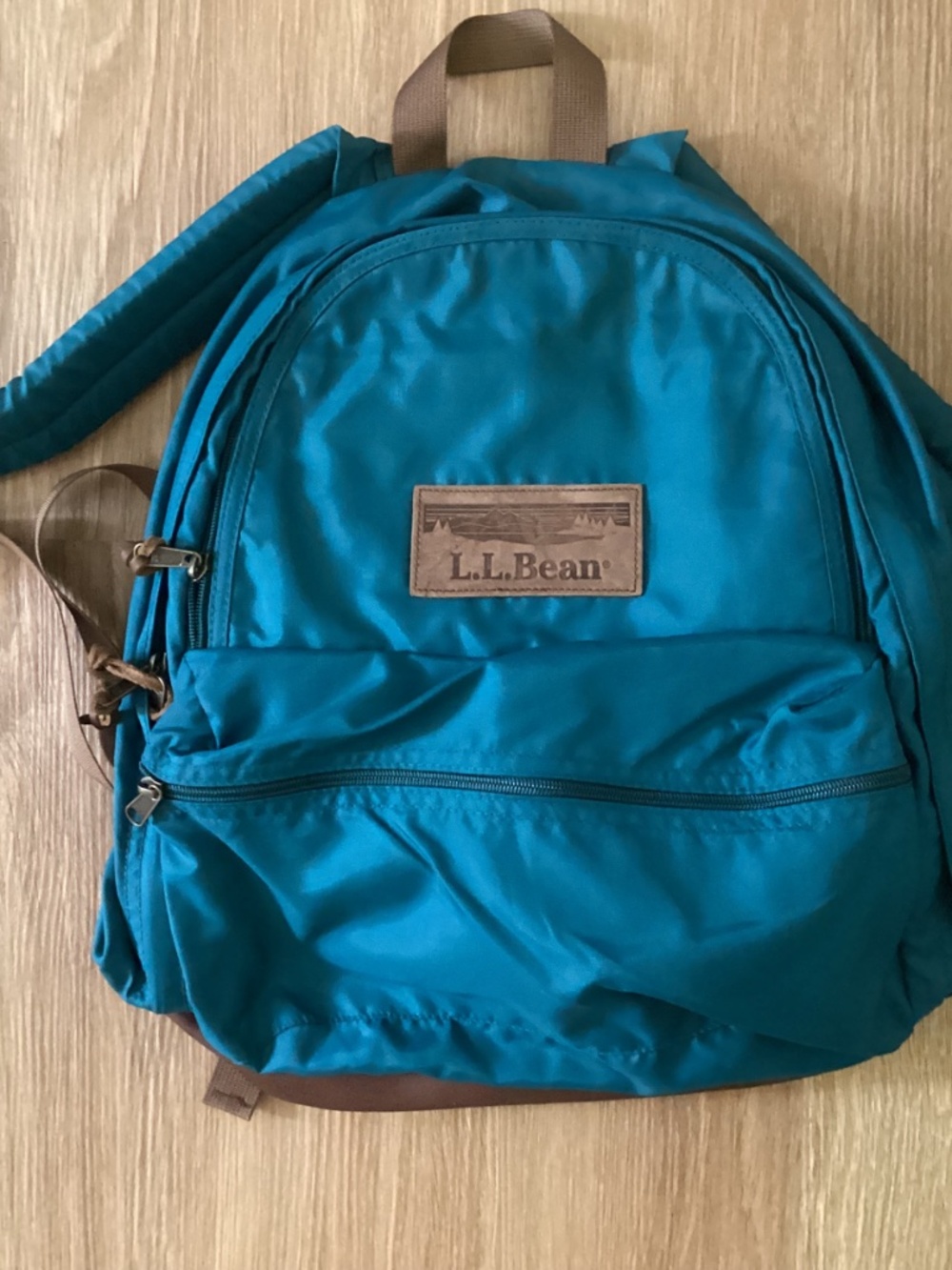 L.L. Bean Backpack & Leather Blanket Strap Bedroll Hiking Outdoor Green Leather - Picture 2 of 14